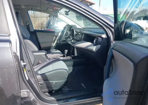 2014 Toyota Rav4 Xle z USA, uszkodzony, nr VIN 2T3RFREV9EW201722